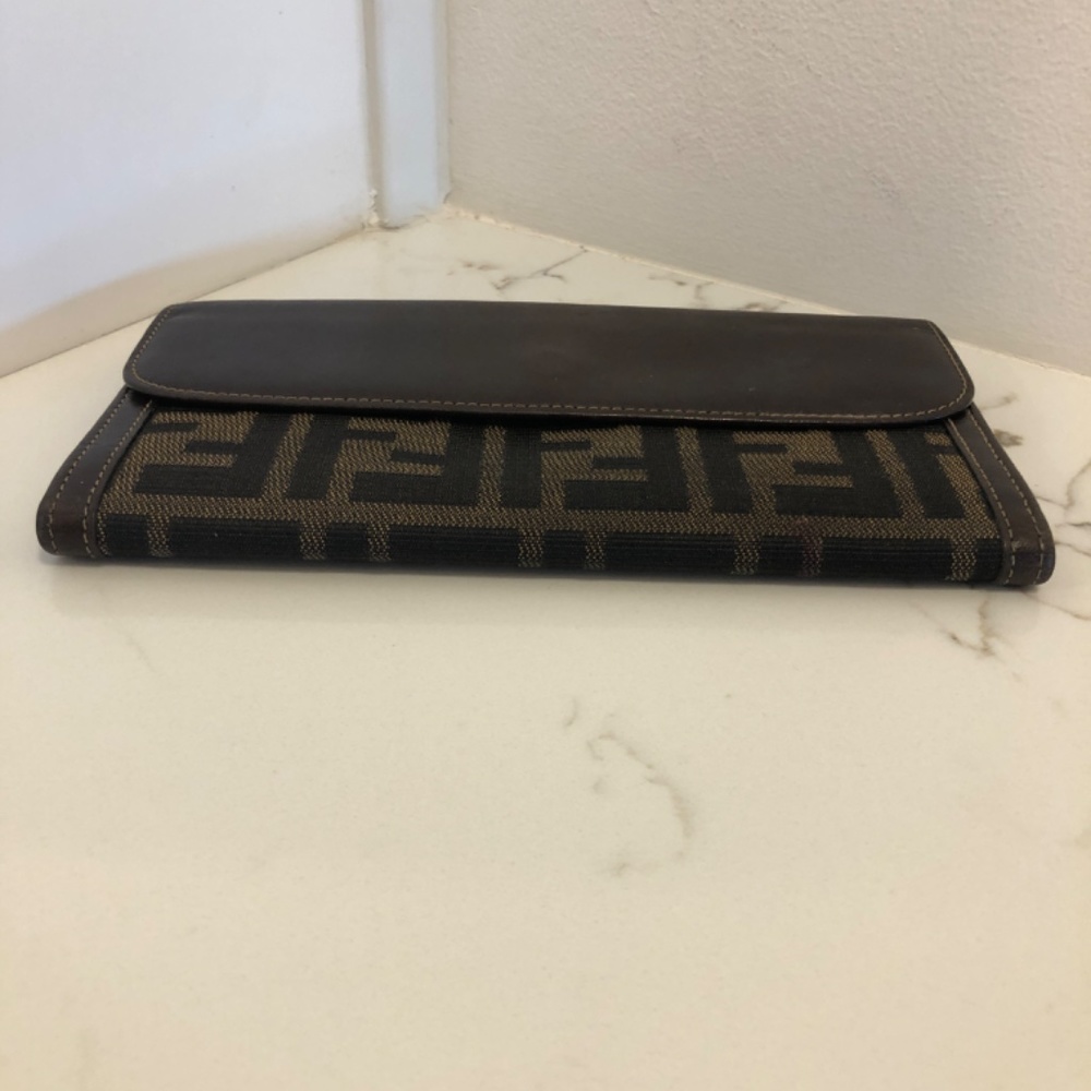Vintage Fendi Brown and Black Wallet - Picture 3 of 8